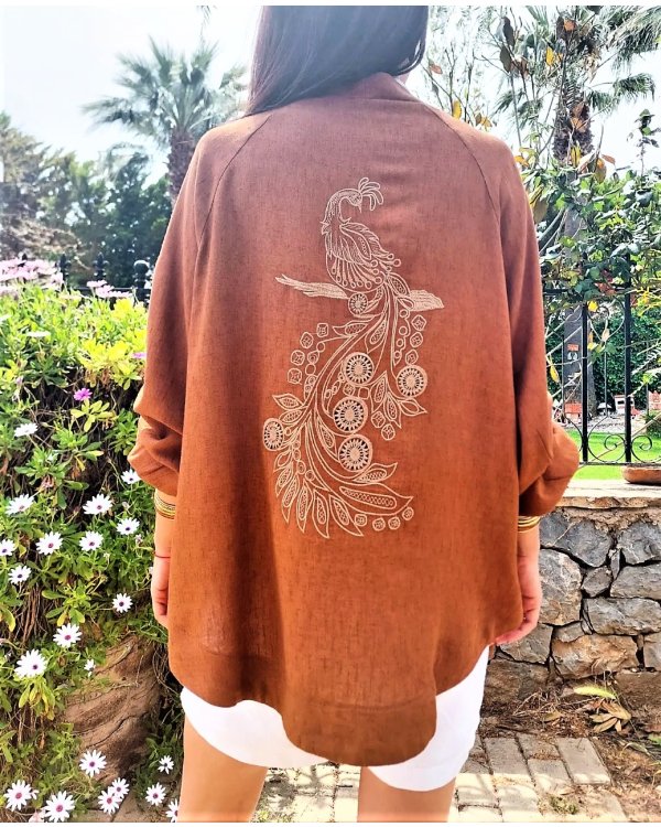 Nakış Detaylı Kahverengi Kimono 